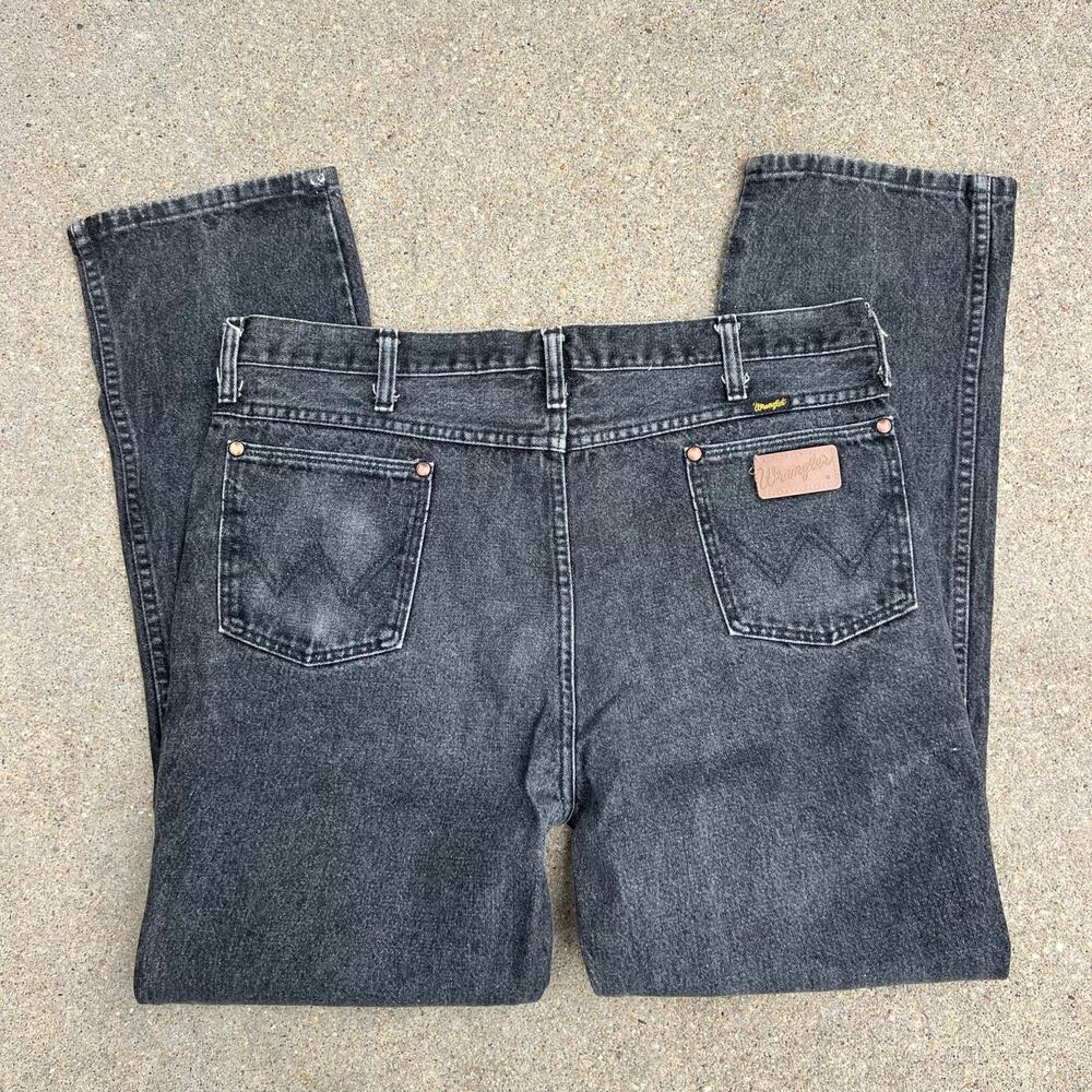 Vintage 90s Wrangler 936BLK Slim Fit Cowboy Cut Black Denim Jeans 38x32